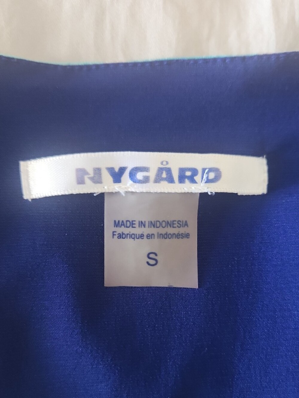 Peter Nygard Royal Blue Blouse with Branded Neck Label - Picture 2 of 5